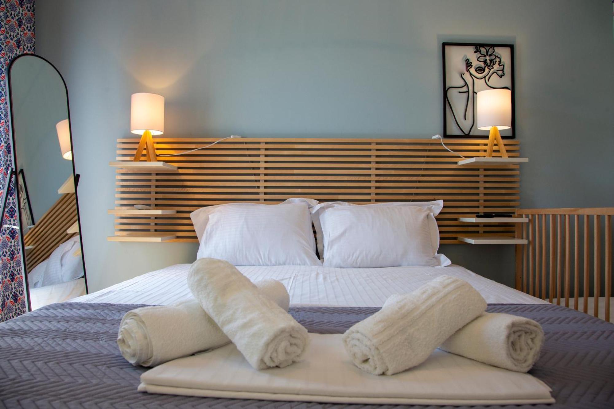 Theros Aegean Villa Nea Iraklitsa 외부 사진